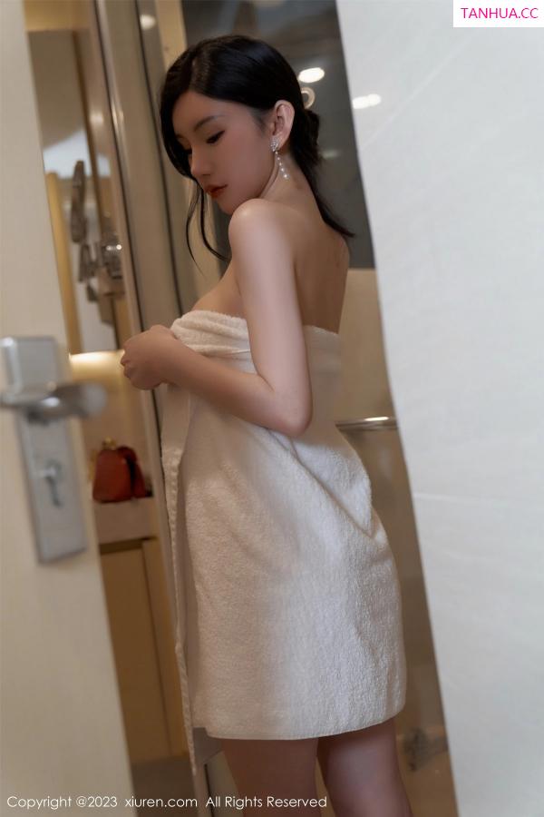 柠檬c_lemon 妲己_Toxic [XiuRen]高清写真图 2023.05.12 No.6731 周于希Sally 牛仔裤美臀第50张图片